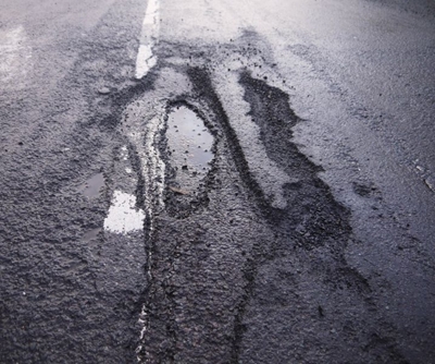 Potholes, tyre damage and claims