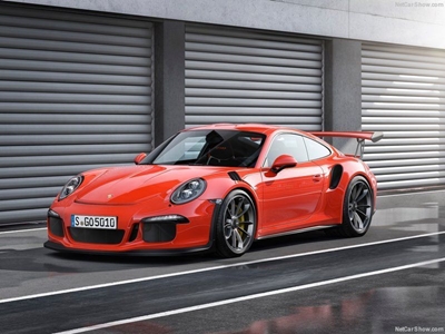 Porsche barely street-legal 911 GT3 RS