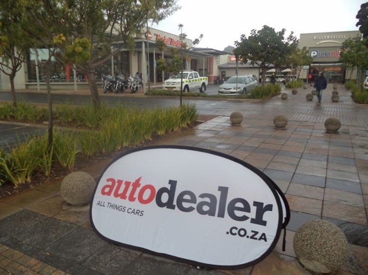 autodealer_1356_2.jpg