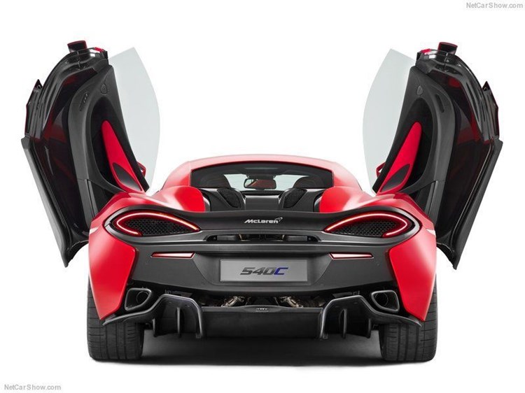 autodealer_1366_2.jpg