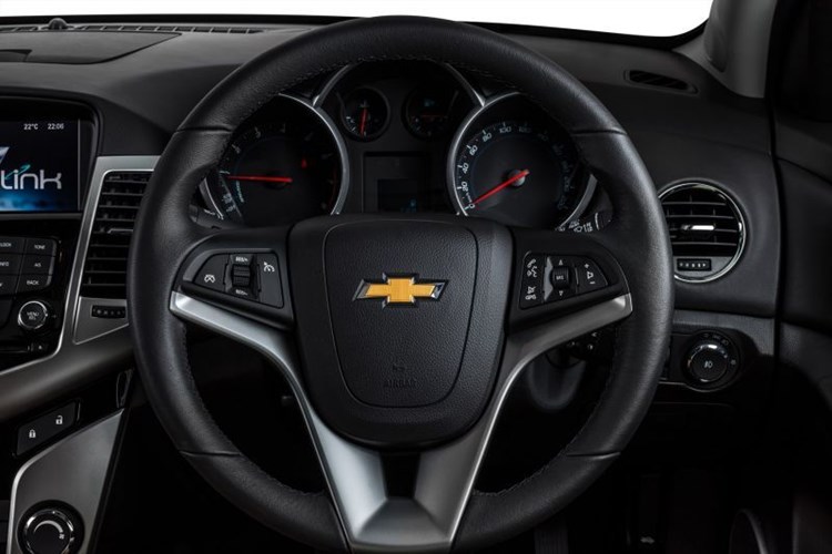 autodealer_1372_5.jpg