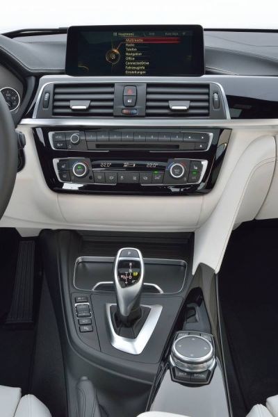 autodealer_1396_5.jpg