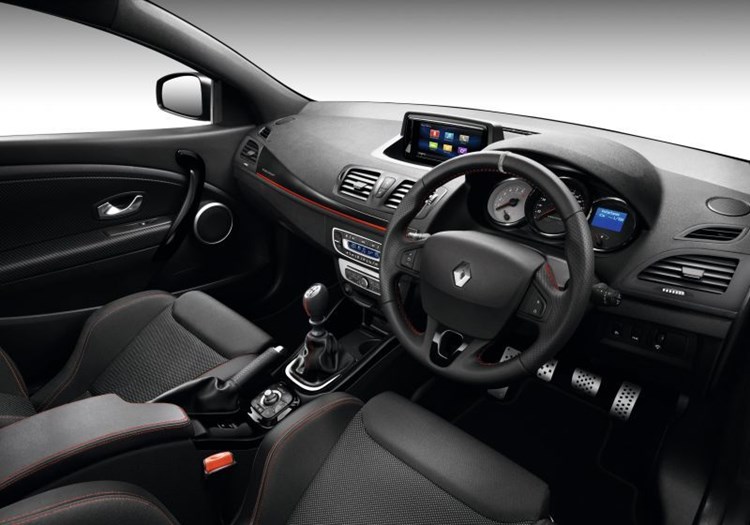 autodealer_1421_3.jpg
