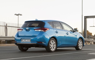 Toyota updates the Auris