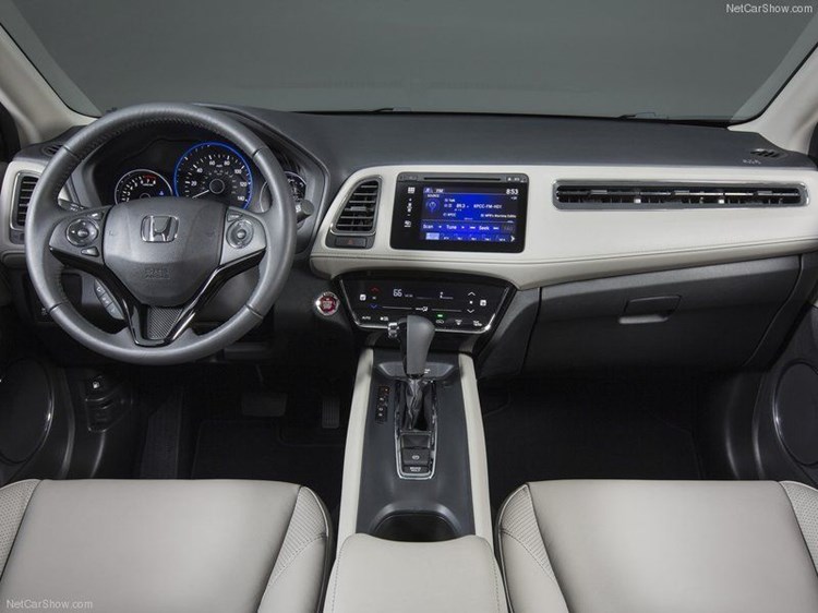 autodealer_1492_3.jpg