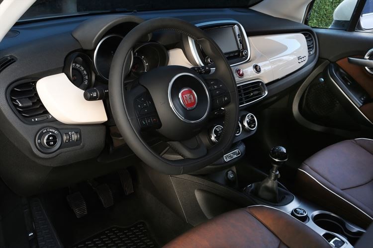 autodealer_1511_3.jpg