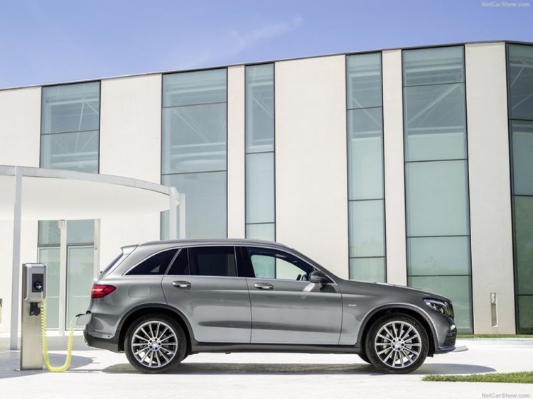 autodealer_1519_3.jpg