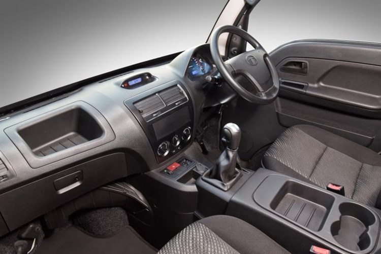 autodealer_1531_3.jpg