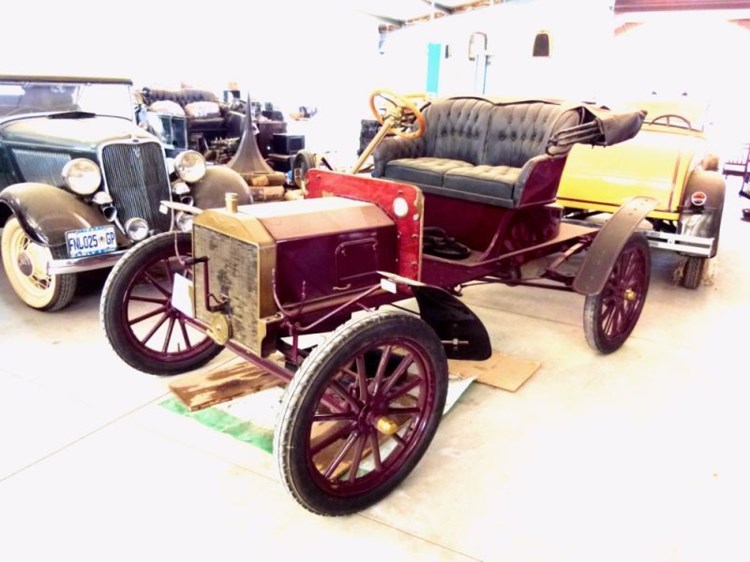 autodealer_1533_2.jpg