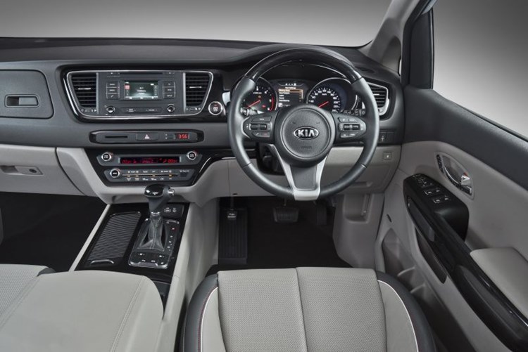 autodealer_1546_3.jpg