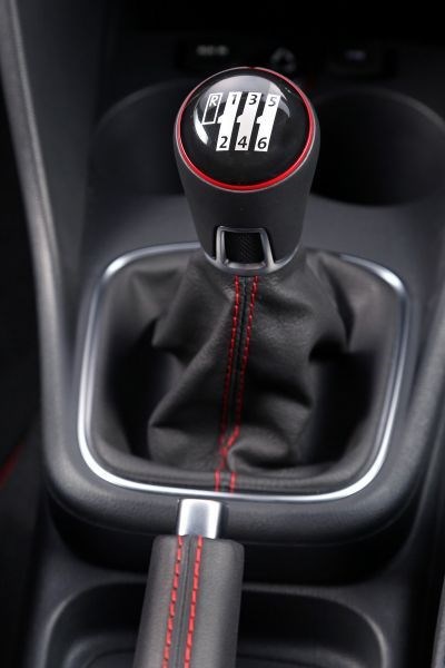autodealer_1561_5.jpg