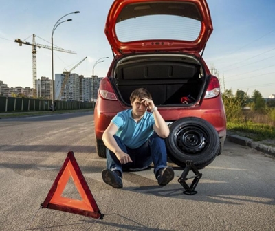 How to change a tyre in six easy steps