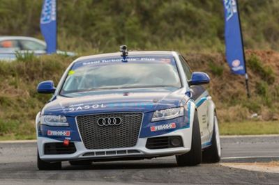 Wheel-to-wheel action at Dezzi Raceway