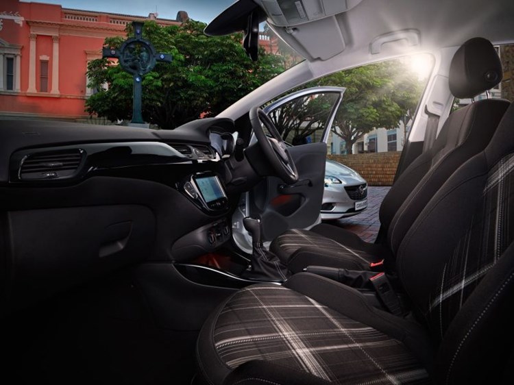 autodealer_1654_3.jpg