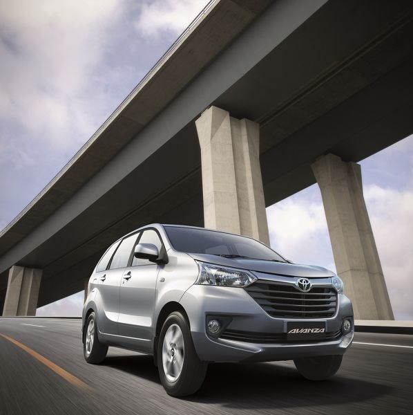autodealer_1673_2.jpg