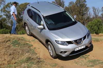 Nissan demonstrates its impressive crossover technology