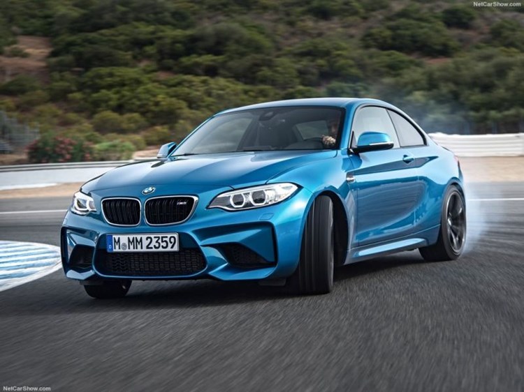 autodealer_1699_4.jpg