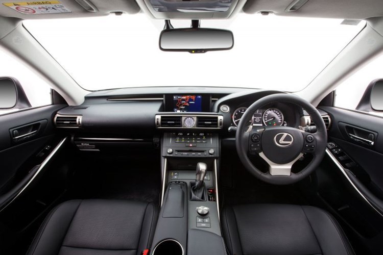 autodealer_1713_3.jpg