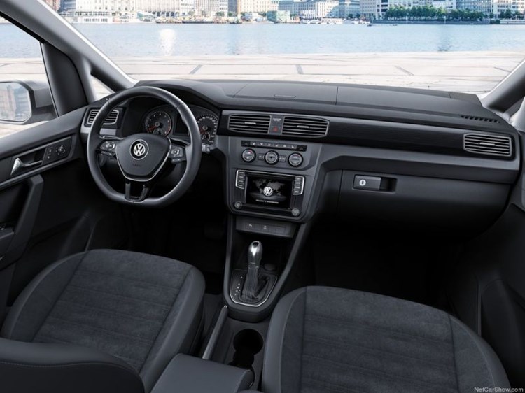 autodealer_1755_5.jpg