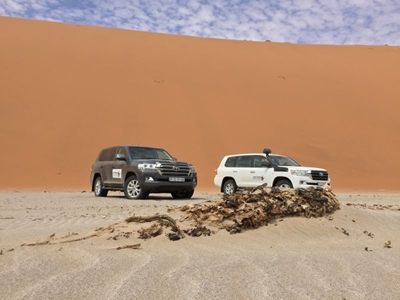 Land Cruising across the Namib-Naukluft