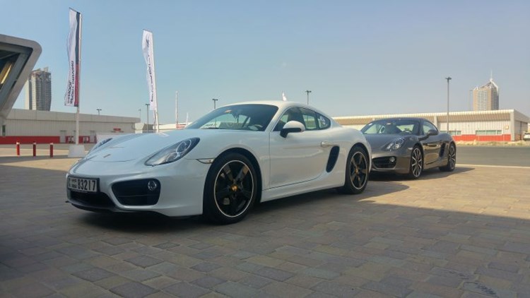 autodealer_1819_2.jpg