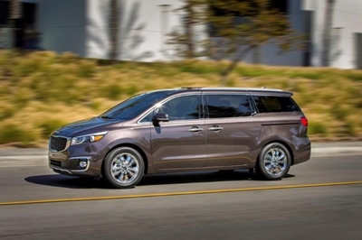 Luxury goes large with the Kia Grand Sedona