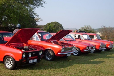  Family fun at car and bike show