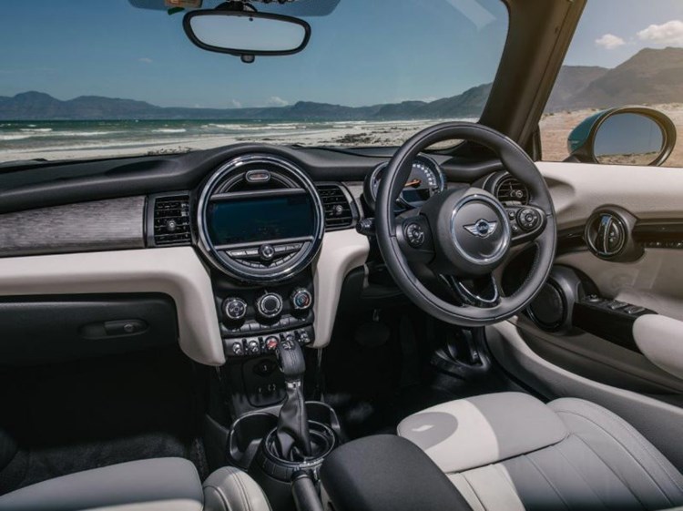 autodealer_2012_7.jpg