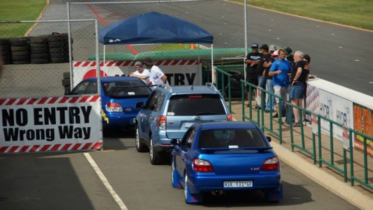 autodealer_2090_3.jpg