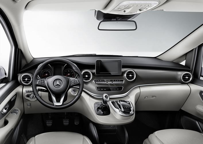 autodealer_2106_2.jpg