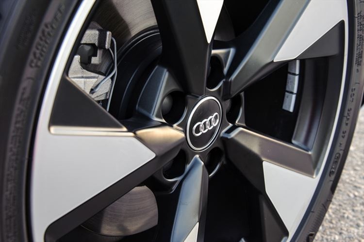 autodealer_2108_5.jpg