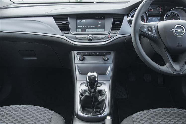 autodealer_2109_4.jpg