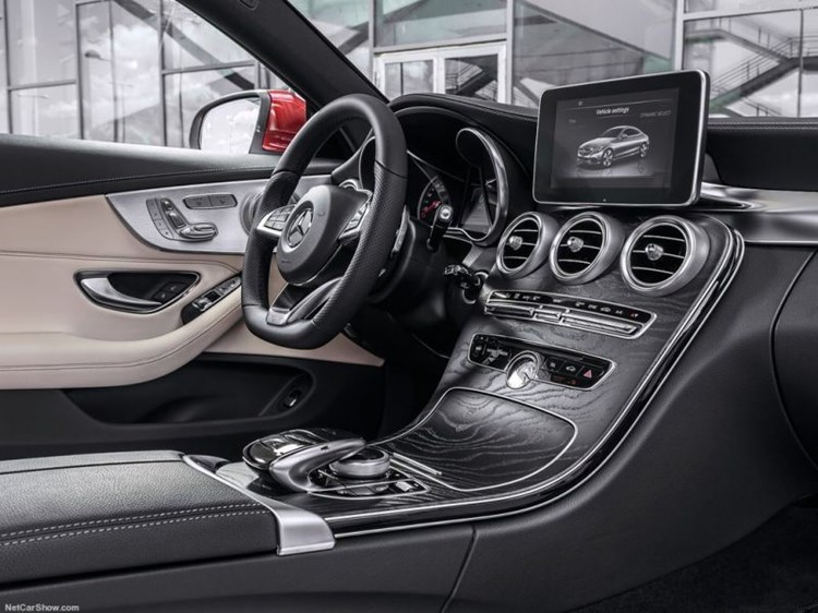 autodealer_2119_6.jpg