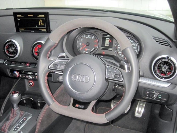 autodealer_2128_6.jpg