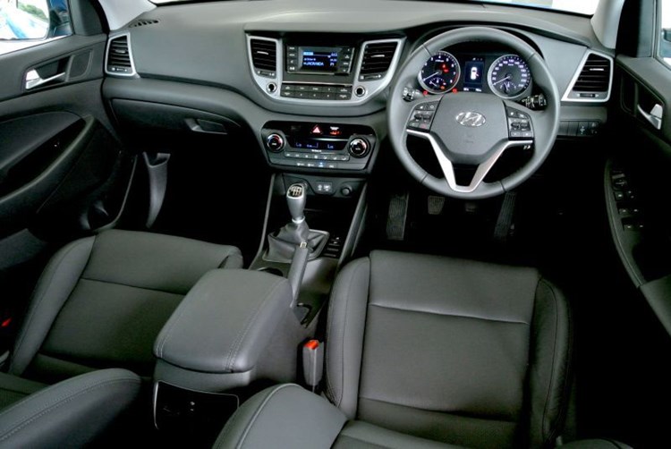 autodealer_2148_3.jpg