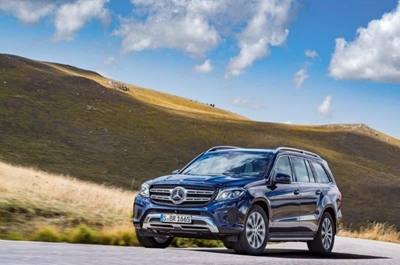 Mercedes-Benz GLE 350d 4MATIC SUV-something comes this way