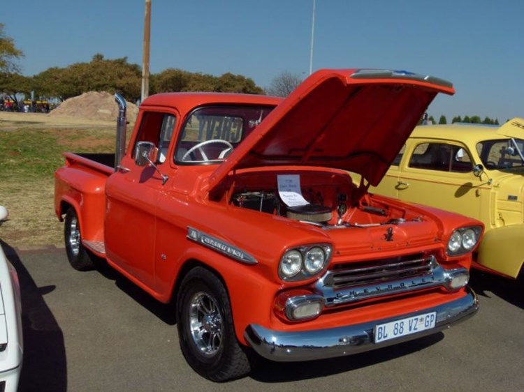 autodealer_2240_3.jpg