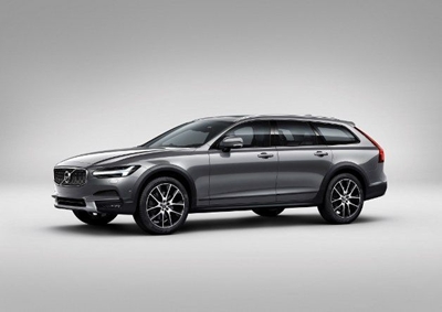 Adventurous new Volvo V90 Cross Country bows