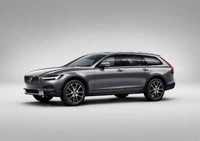 Adventurous new Volvo V90 Cross Country bows