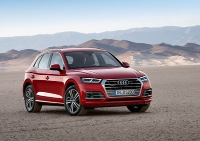 Facelifted Audi Q5 and red hot RS3 sedan debuts in Paris