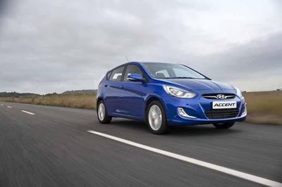 Hyundai bridges gap with Accent hatch