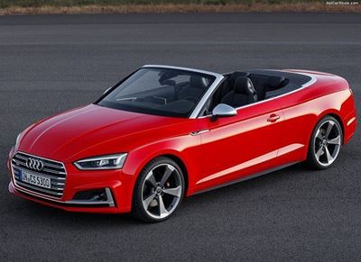 Drop top Audi A5 out in the open