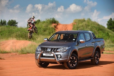 New Mitsubishi Triton (finally) arrives