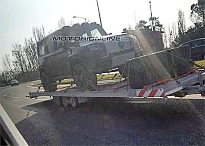Camouflaged mini Mercedes-Benz G-class snapped for the first time