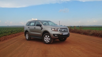 Ford Everest XLS a back-to-basics 4x4