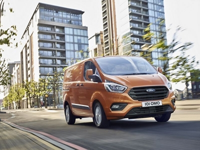 Load lugging Ford Transit Custom goes under the knife