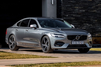 Volvo ups S90 aggressive factor with R-Design trim