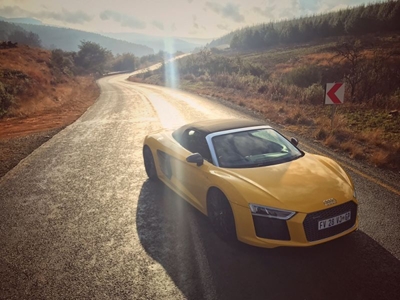 Audi R8 V10 Spyder is awe-inspiring