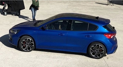 New Ford Focus leaks minus any camouflage