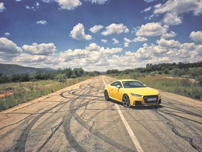 Audi TT RS is bonkers and utterly brilliant